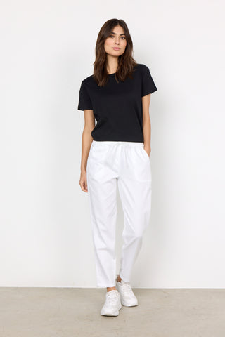 AKILA 10 Buks - White