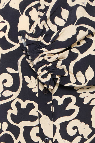 LAMIA skjorte med smukke detaljer