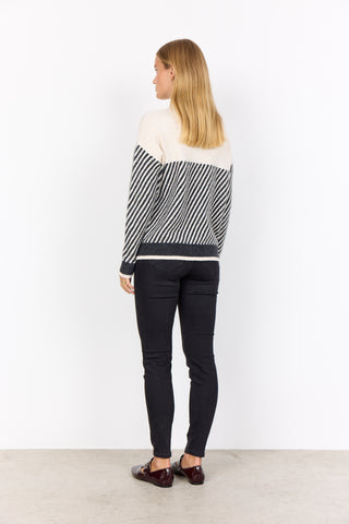 NESSIE 71 sweater med flot stribe effekt
