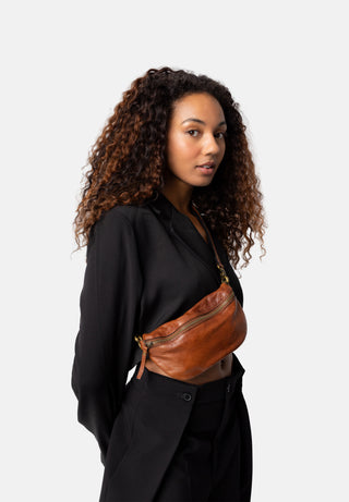 Gisela Urban Crossbody - Walnut / Brass
