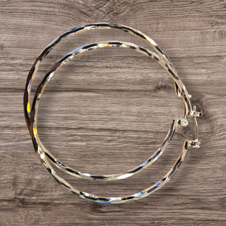 FRIIHOF+SIIG Stor snoet creoler i sølv